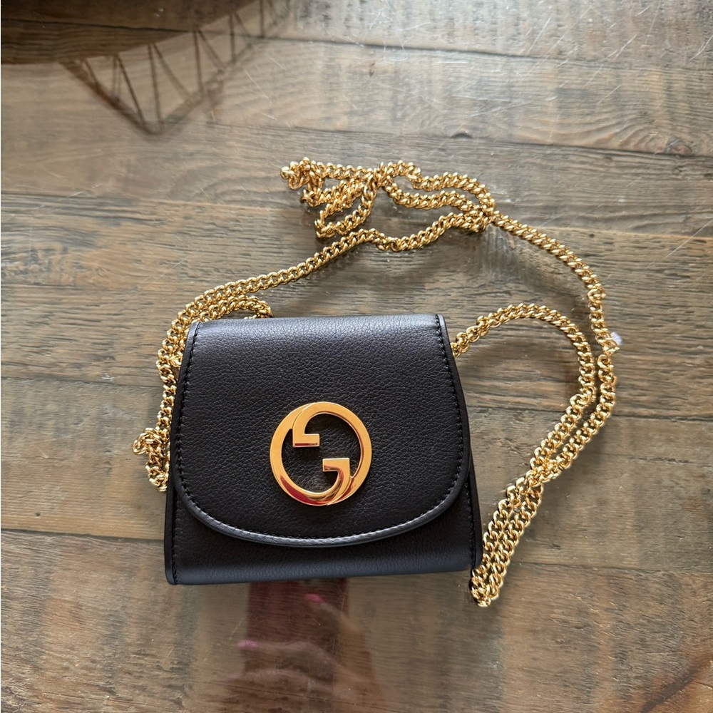 GUCCI BLONDIE MEDIUM CHAIN WALLET